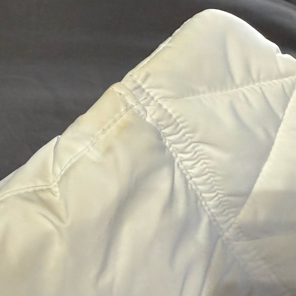 lululemon Wunder Puff Jacket sz 4 White - Like New Condition! - Picture 5 of 11